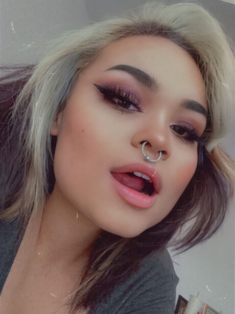 Annphibian OnlyFans-Bilder