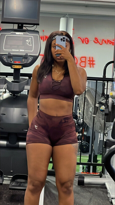 JanineMechelle Fit Kostenlose OnlyFans-Pornos