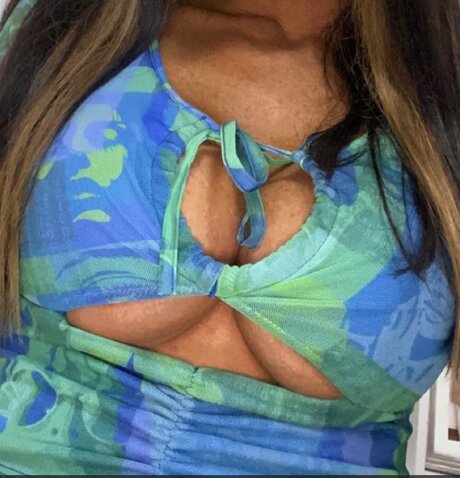 u169217423 OnlyFans-Leaks