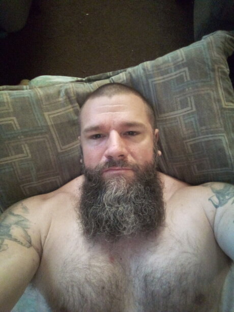 BeardedScott OnlyFans Nacktbilder