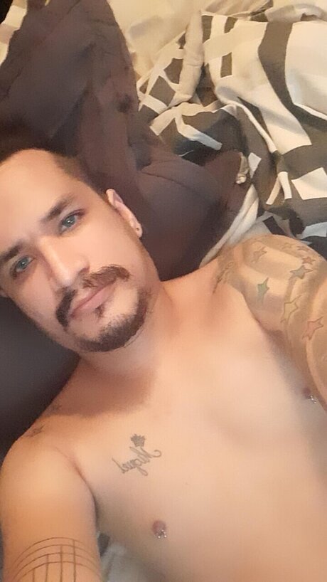 Mr Vi ga s NurlyFans-Brüste