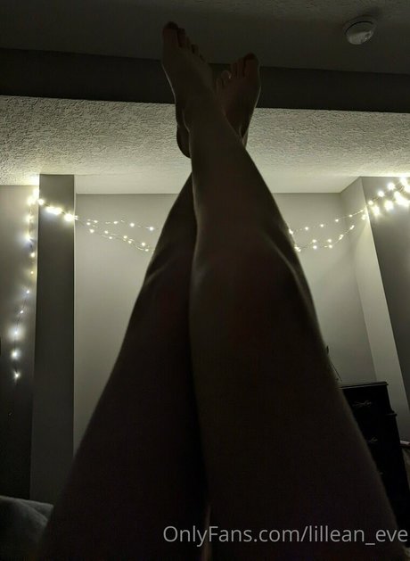 lillean eve OnlyFans Bilder