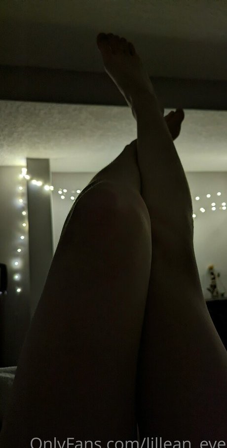 lillean eve Neue geleakte OnlyFans-Inhalte