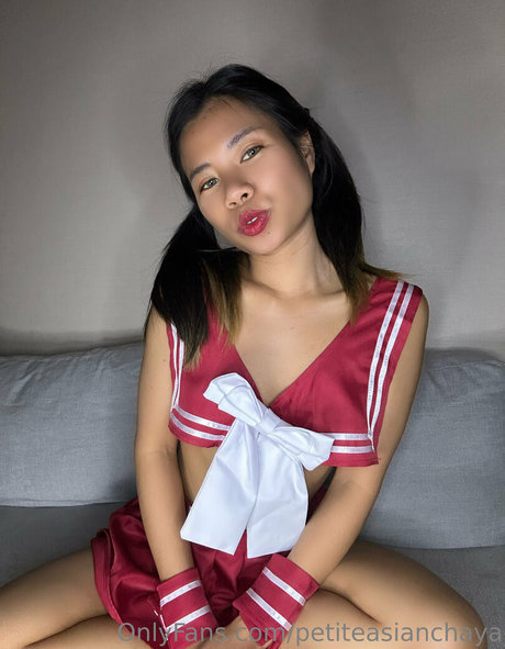 petiteasianchaya OnlyFans XX