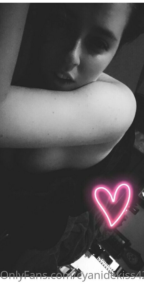 cyanidekiss420 Leaks OnlyFans