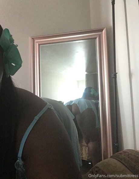 Submittress OnlyFans geleakt