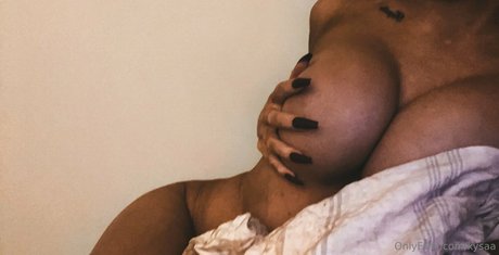 shemale-handjob nur fans kostenlos XXX Fotos