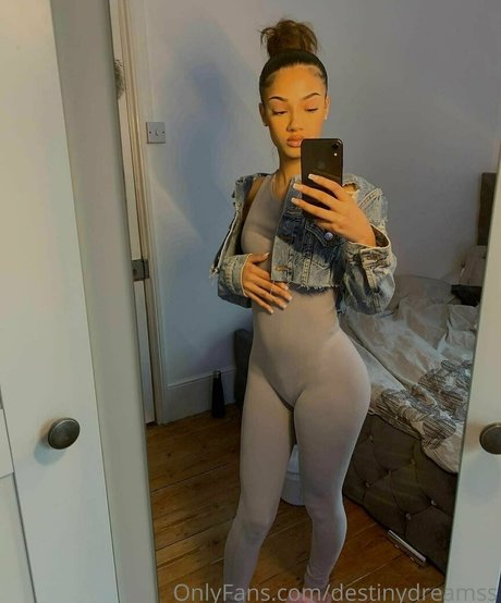 destinydreamss OnlyFans-Creator