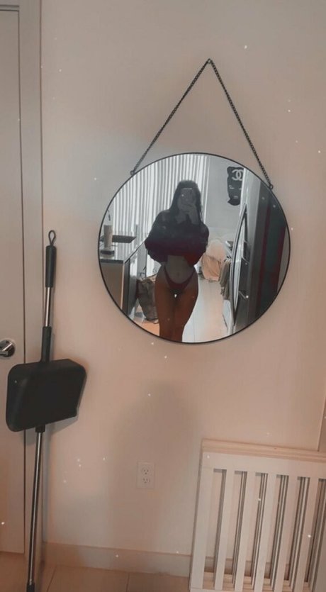 elliexlovely NurlyFans-Brüste