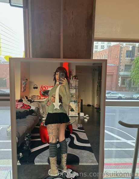 suikomuu Nackt geleakt OnlyFans