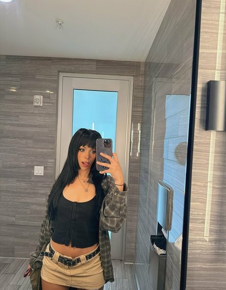 suikomuu Oben ohne OnlyFans