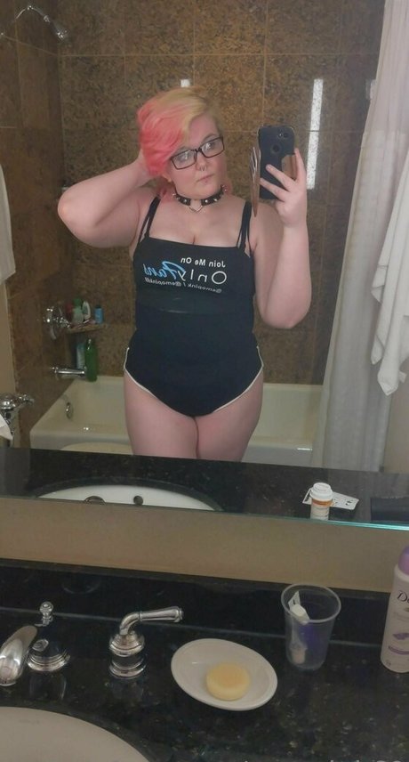 emopink69 Leaked OnlyFans Sextape