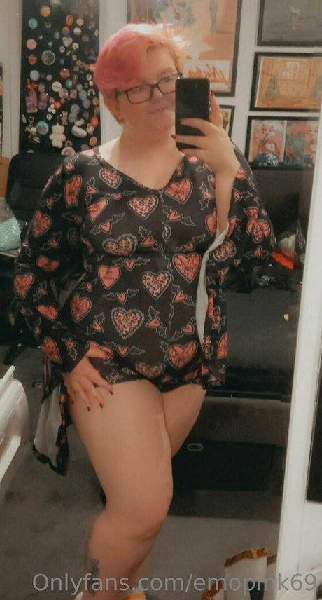 emopink69 OnlyFans Leaks Sex