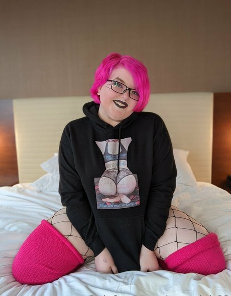 emopink69 OnlyFans XXX