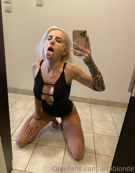 ariablonde OnlyFans Pornografie