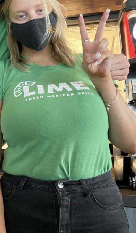 Lydia N OnlyFans Bilder