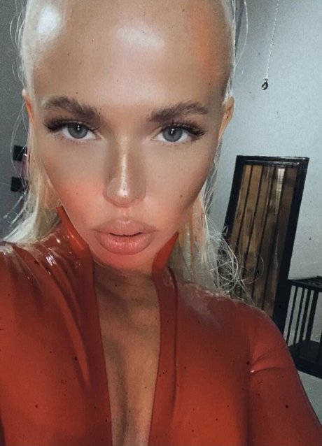 Wrapashouse Leaks von OnlyFans