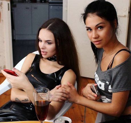 Wrapashouse OnlyFans Fotos