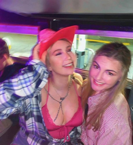 Sophia From Perth OnlyFans-Creator