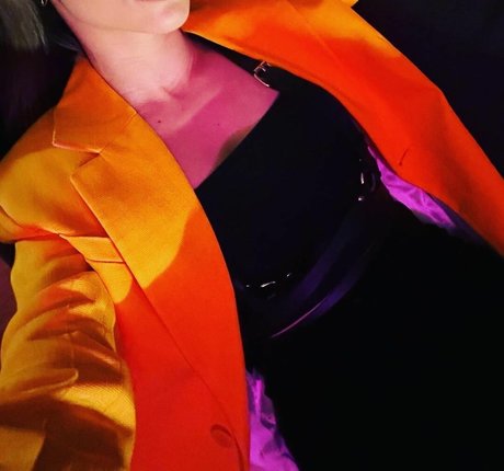 laure bv Nacktbilder-Leaks von OnlyFans