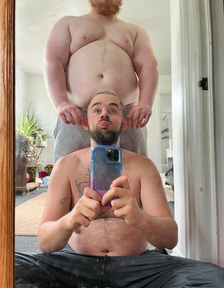 roaminghog XXX OnlyFans