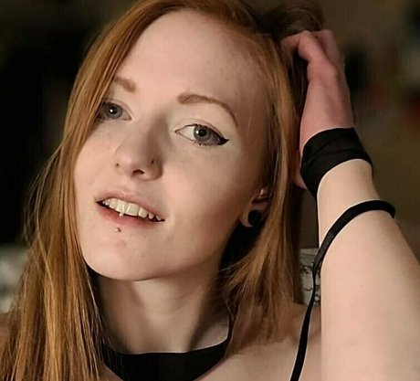 fox dollfree OnlyFans Leak