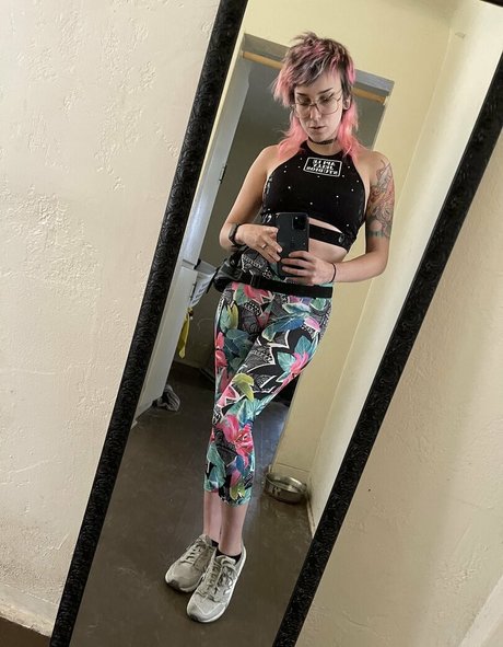 emeryfennecfree OnlyFans Porn Nackt