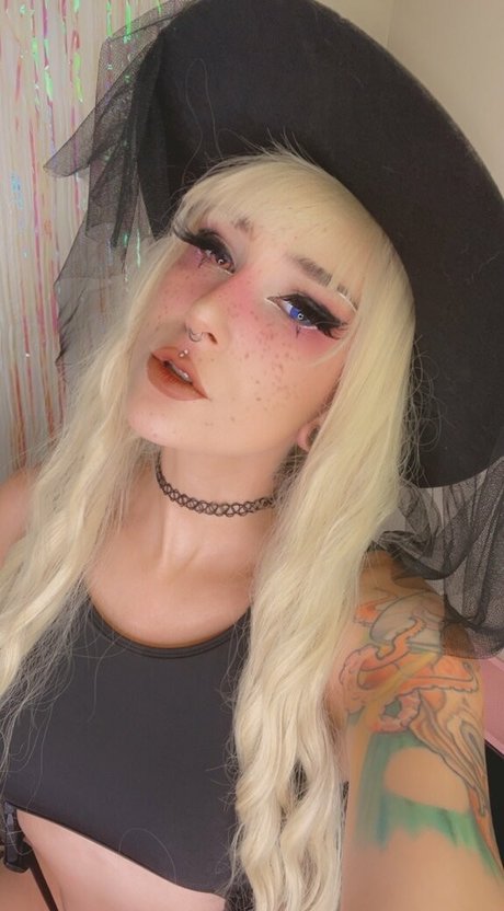 emeryfennecfree OnlyFans-Leak