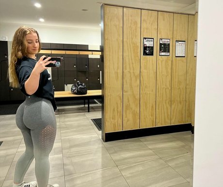 Isobel Hall Unzensiert OnlyFans