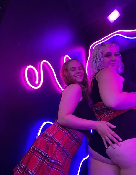 rainbowfundipp OnlyFans Pornografie