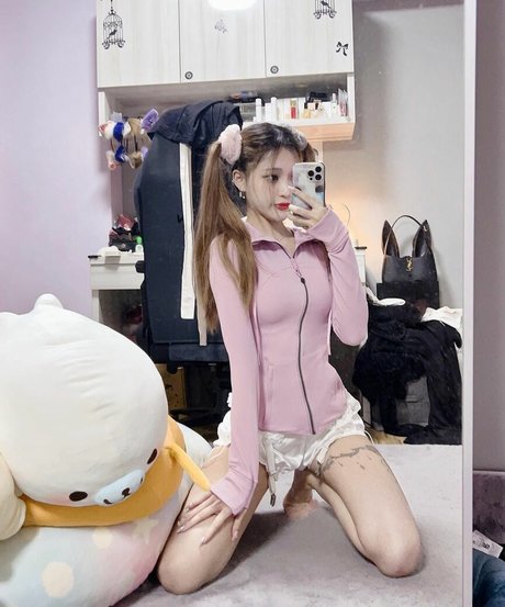 Tako wei Nacktbilder OnlyFans geleakt