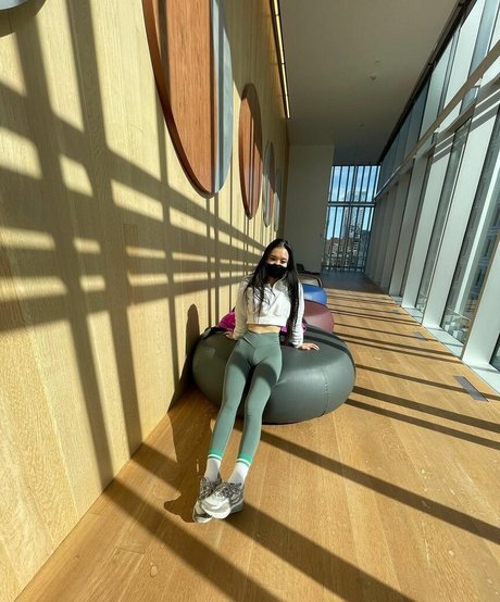 luvxmi OnlyFans Inhaltstyp