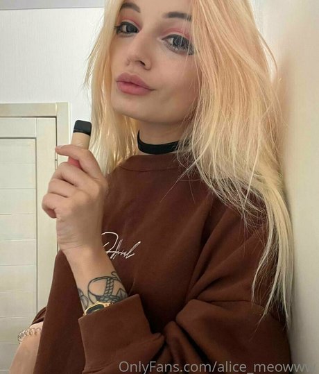 alice hot xxx OnlyFans kostenlos