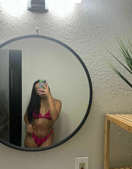 brookegoeswildx OnlyFans Striptease