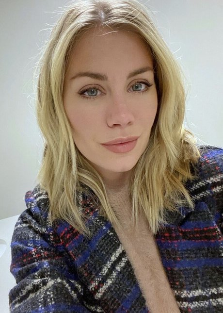 Jennifer Holland Nacktbilder von OnlyFans