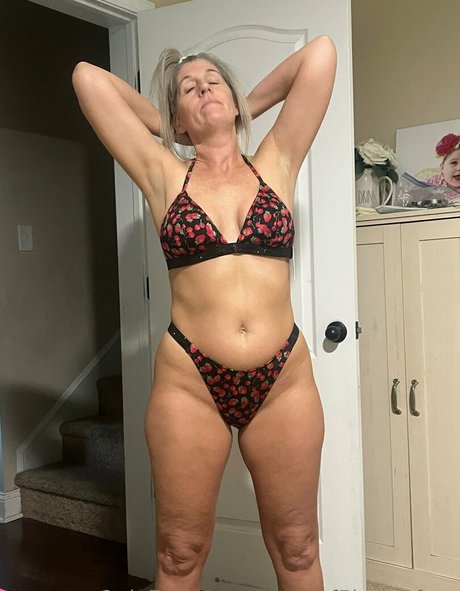 momof5bootyfree OnlyFans XXX