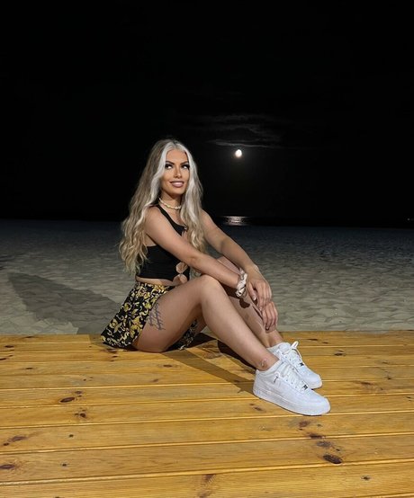 Xavia Brooke Nacktbilder von OnlyFans