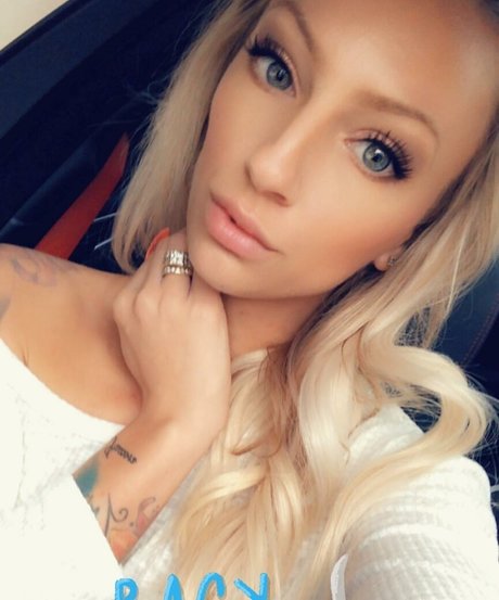 Michelle Pimer Kostenlose OnlyFans-Pornos