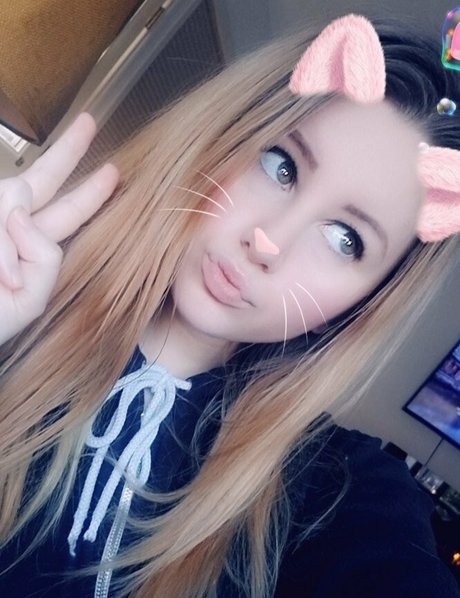 bbjademoon OnlyFans Bilder