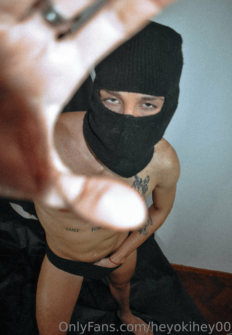 heyokihey00 OnlyFans Sextape