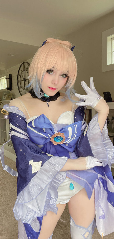 Meikasama NurlyFans-Brüste