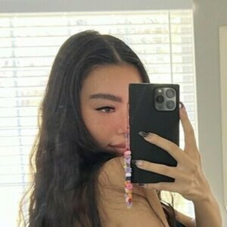 Sabina Mura Kostenlose OnlyFans-Inhalte