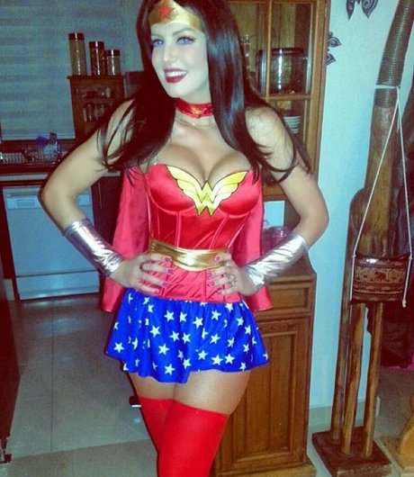 Isabel Madow Nacktbilder von OnlyFans geleakt