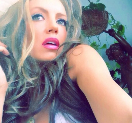 Isabel Madow Nacktbilder-Leaks von OnlyFans