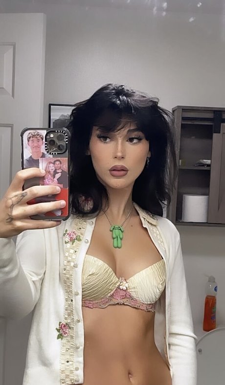 Kate Baum OnlyFans Nacktbilder