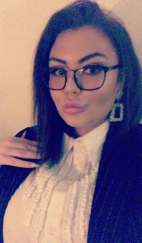 nellu crazy Leaked OnlyFans Fotos