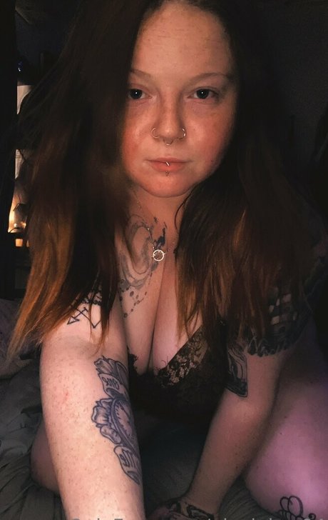 nicolelow94 OnlyFans