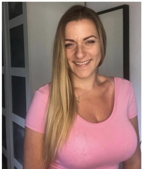 Tina Zellmer OnlyFans nackt