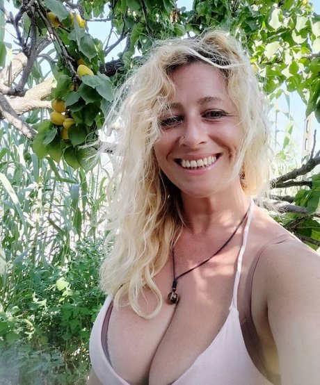 Sabina Di Iorio Nacktpornos von OnlyFans geleakt