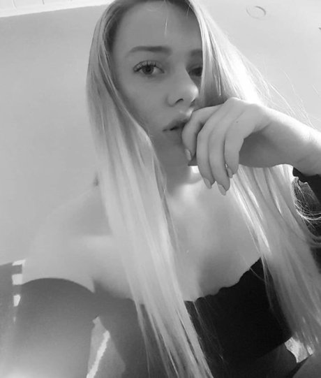 Sabac Nacktbilder OnlyFans geleakt